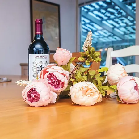 بيت للعطل 8 Person Holiday In فايرس ستراند