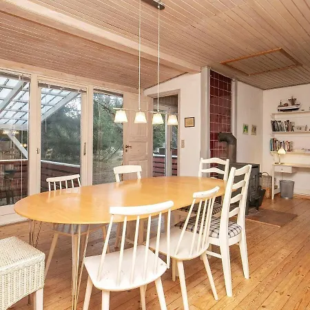 8 Person Holiday In Vakantiehuis